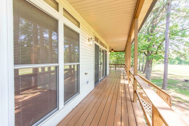 16 Katsina Circle, Cherokee Village, AR 72529