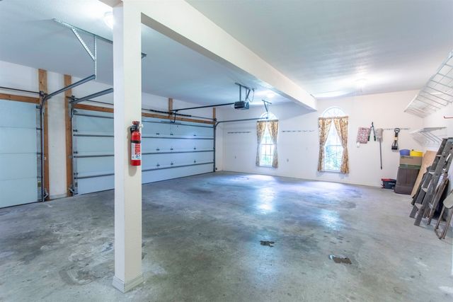 16 Katsina Circle, Cherokee Village, AR 72529