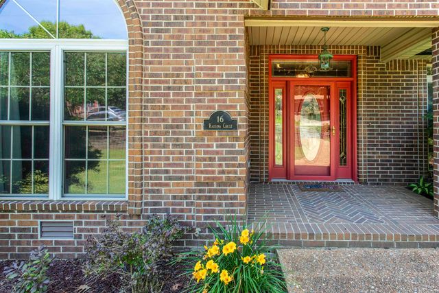 16 Katsina Circle, Cherokee Village, AR 72529