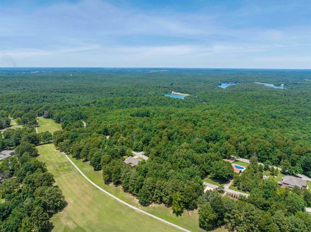 16 Katsina Circle, Cherokee Village, AR 72529