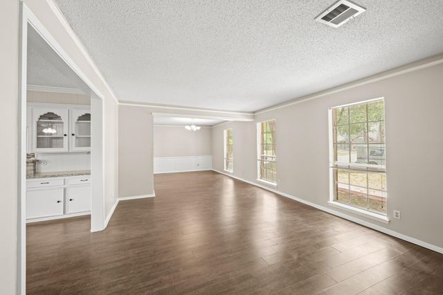 1123 Marne Lane, Houston, TX 77090