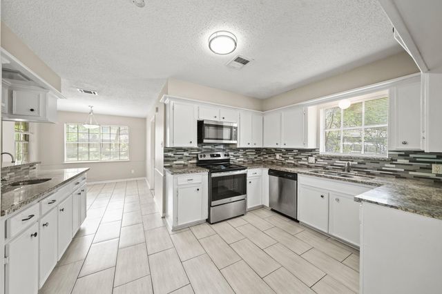 1123 Marne Lane, Houston, TX 77090