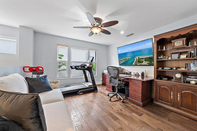 7 Grand Bay Circle, Juno Beach, FL 33408