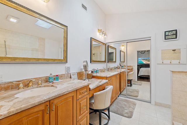 7 Grand Bay Circle, Juno Beach, FL 33408
