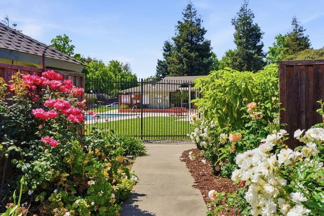 5561 Roundtree Terrace, Fremont, CA 94538