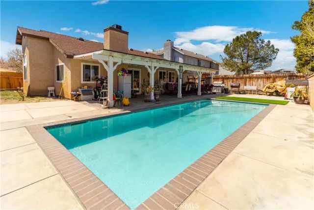 1335 SAMRA AVENUE, Lancaster, CA 93535
