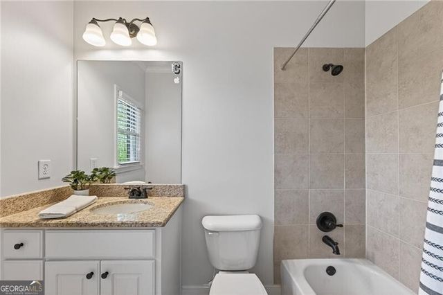 16555 Quayside Drive, Milton, GA 30004