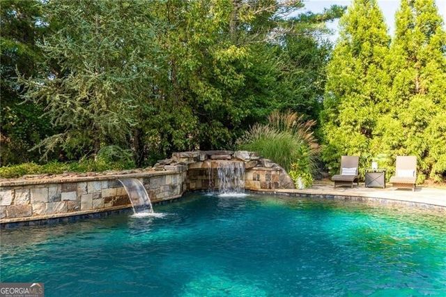 16555 Quayside Drive, Milton, GA 30004