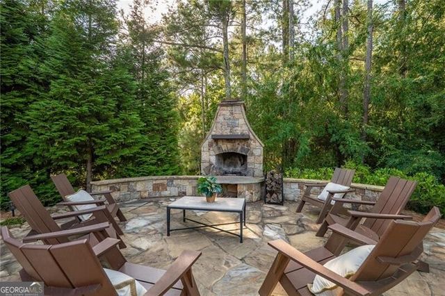 16555 Quayside Drive, Milton, GA 30004