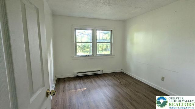 167 Independence Road, East Stroudsburg, PA 18301