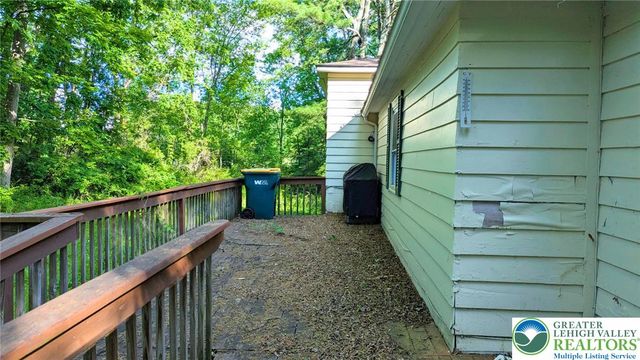 167 Independence Road, East Stroudsburg, PA 18301
