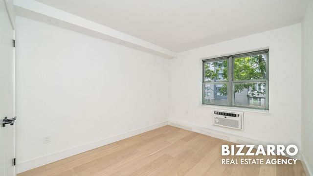 1325 5th Ave Apt 3C, New York City, NY 10029