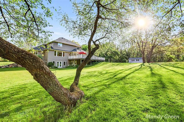 6900 Archway Drive, Rockford, MI 49341
