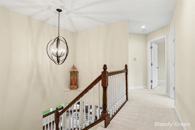 6900 Archway Drive, Rockford, MI 49341