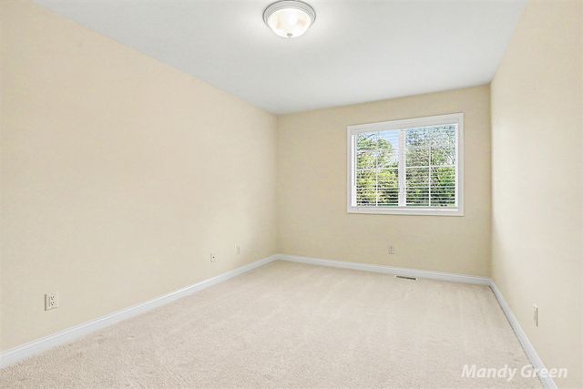 6900 Archway Drive, Rockford, MI 49341