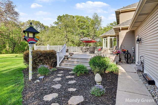 6900 Archway Drive, Rockford, MI 49341