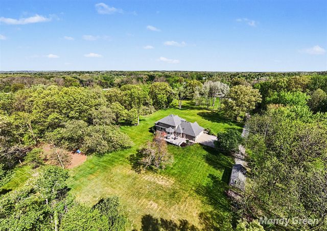 6900 Archway Drive, Rockford, MI 49341
