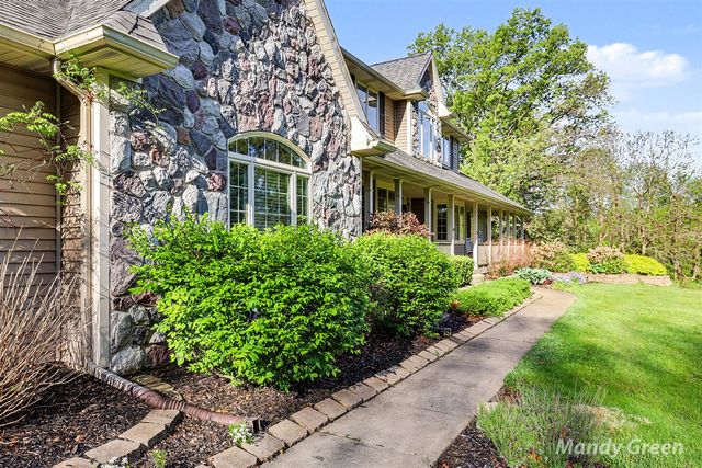 6900 Archway Drive, Rockford, MI 49341