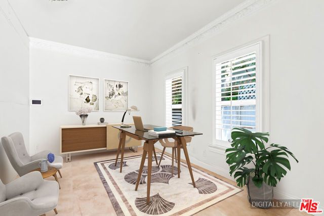 570 S Van Ness Avenue, Los Angeles, CA 90020