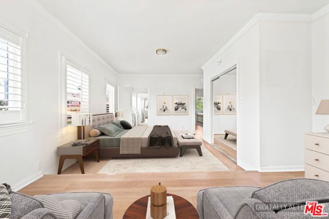 570 S Van Ness Avenue, Los Angeles, CA 90020