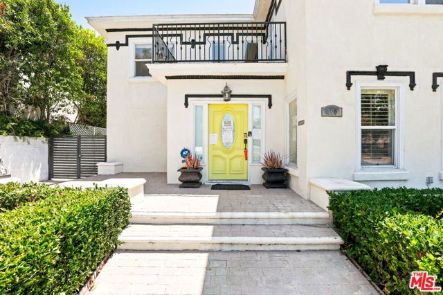 570 S Van Ness Avenue, Los Angeles, CA 90020