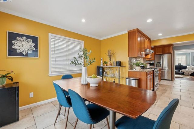 1815 102Nd Ave, Oakland, CA 94603