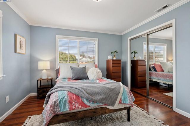 1815 102Nd Ave, Oakland, CA 94603