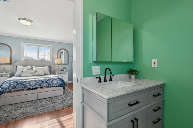 1815 102Nd Ave, Oakland, CA 94603