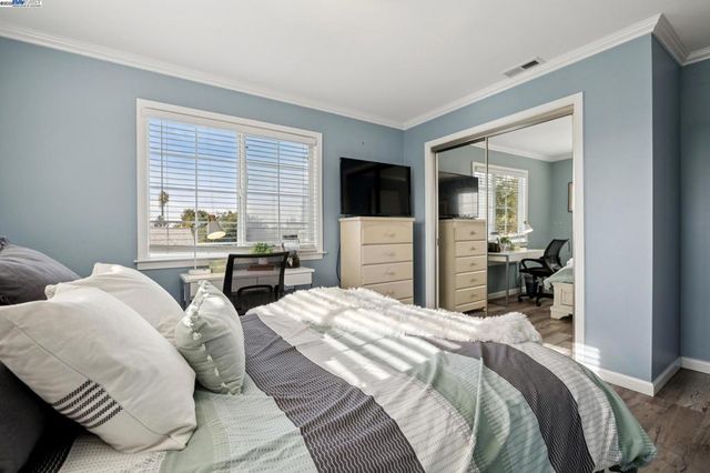 1815 102Nd Ave, Oakland, CA 94603