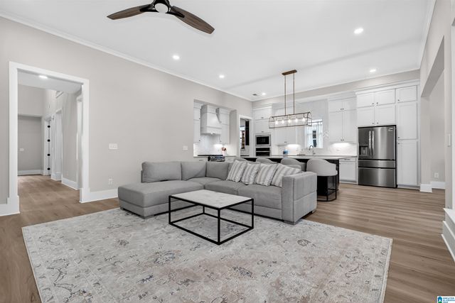 1562 OLIVEWOOD DRIVE, Hoover, AL 35244