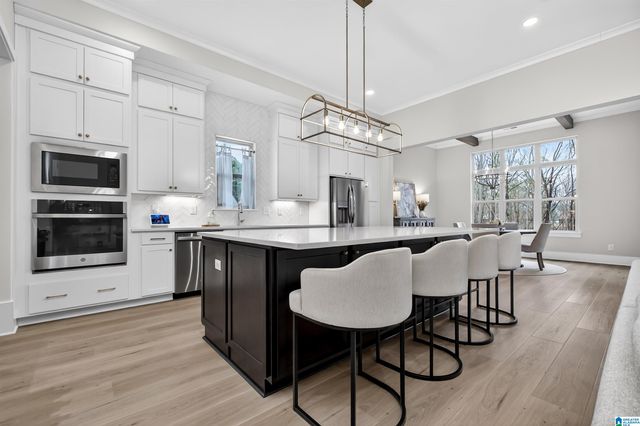 1562 OLIVEWOOD DRIVE, Hoover, AL 35244