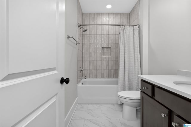 1562 OLIVEWOOD DRIVE, Hoover, AL 35244