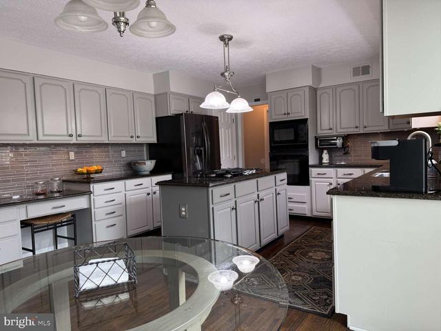 712 TRANQUILITY TURN, Marlton, NJ 08053