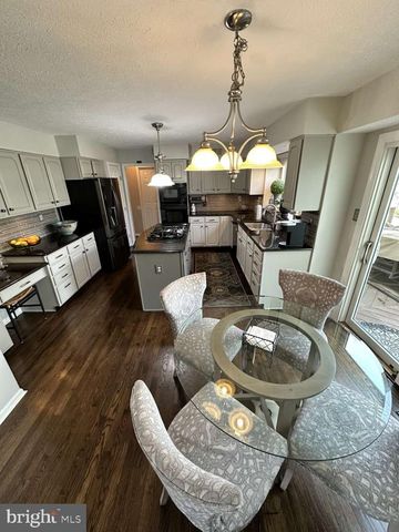 712 TRANQUILITY TURN, Marlton, NJ 08053