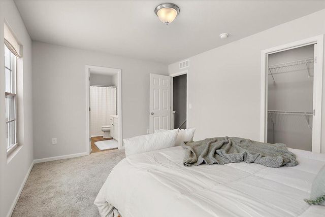 5480 Mammoth Drive, Caledonia, MI 49316