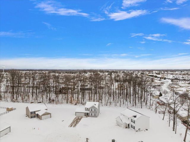 5480 Mammoth Drive, Caledonia, MI 49316