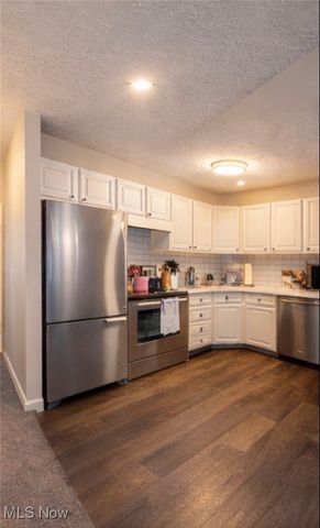 80 Canter Lane C, Northfield, OH 44067