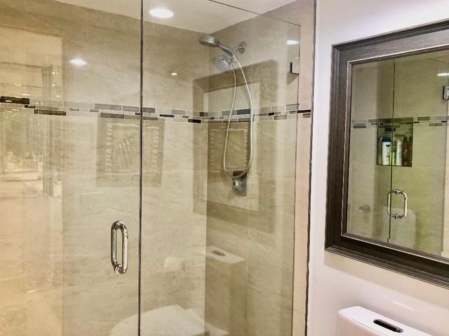 800 Cypress Grove Drive 204, Pompano Beach, FL 33069