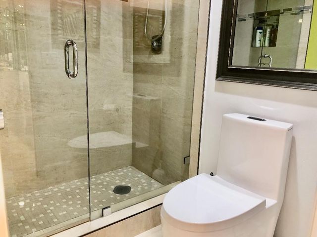 800 Cypress Grove Drive 204, Pompano Beach, FL 33069