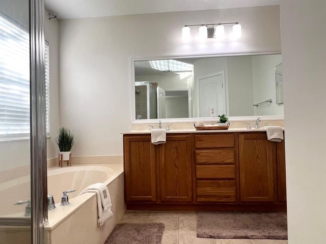 4406 NE Windmill Palm Way, Greenacres, FL 33463