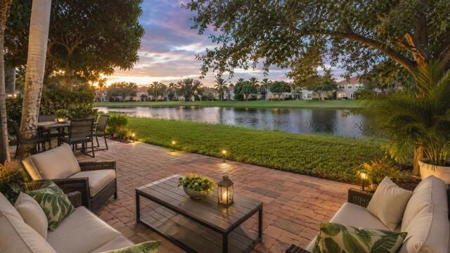 4406 NE Windmill Palm Way, Greenacres, FL 33463