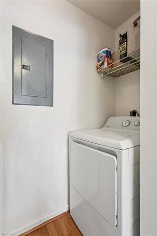 24 Tamarisk Quay Apt I, Hampton, VA 23666