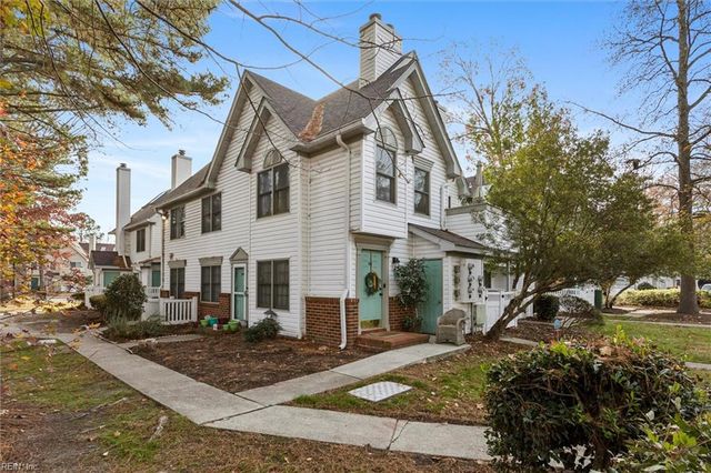 24 Tamarisk Quay Apt I, Hampton, VA 23666