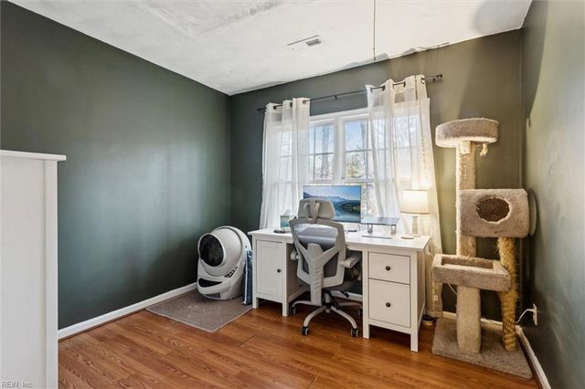 24 Tamarisk Quay Apt I, Hampton, VA 23666