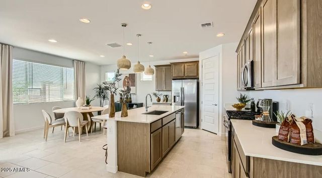 12018 W CALLE DE POMPAS --, Peoria, AZ 85383