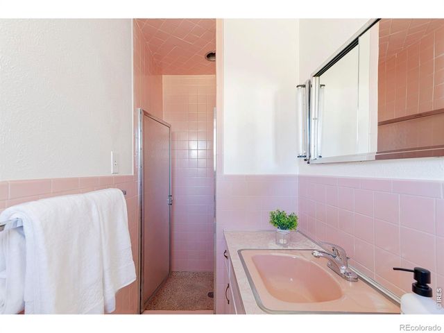 2410 Grape Avenue, Boulder, CO 80304