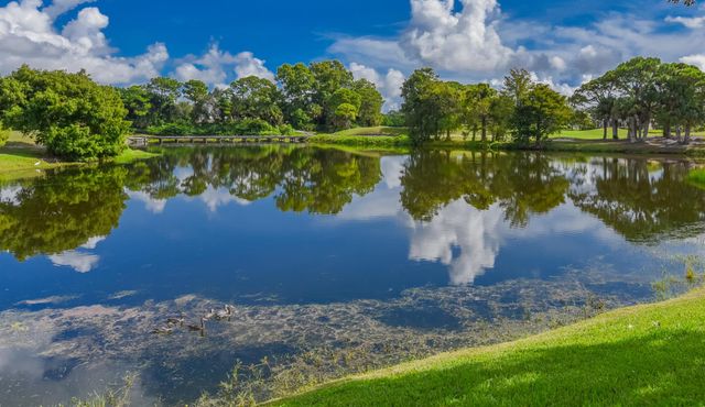 1741 SW Willowbend Lane, Palm City, FL 34990