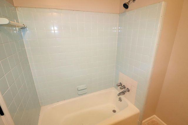 2395 Vistavia Road, North Charleston, SC 29406