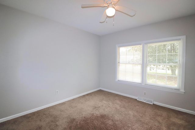 2395 Vistavia Road, North Charleston, SC 29406