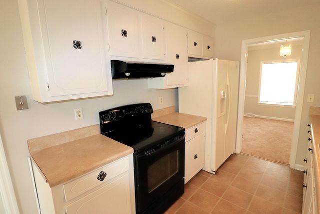 2395 Vistavia Road, North Charleston, SC 29406